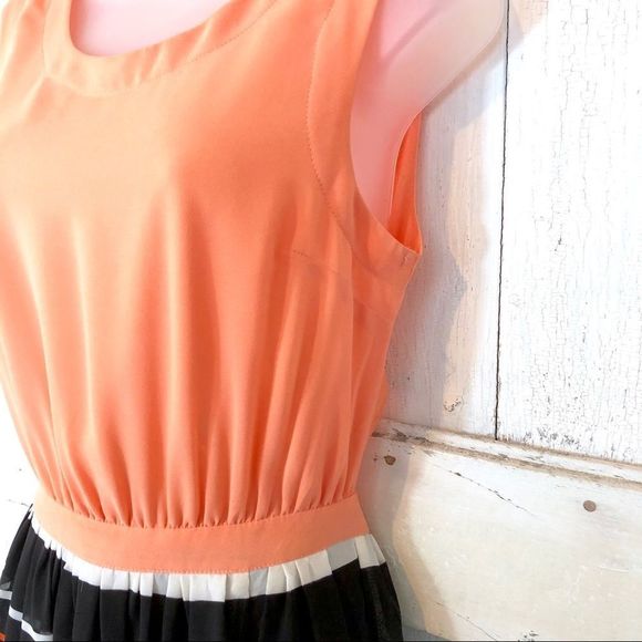 LUSH - Open Back Maxi Dress - EUC - Picture 2 of 8